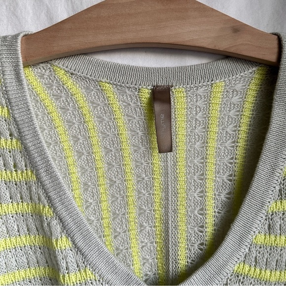 Thyme Maternity Womens Longsleeve  Shirt Size Small Green and Grey - Picture 4 of 7